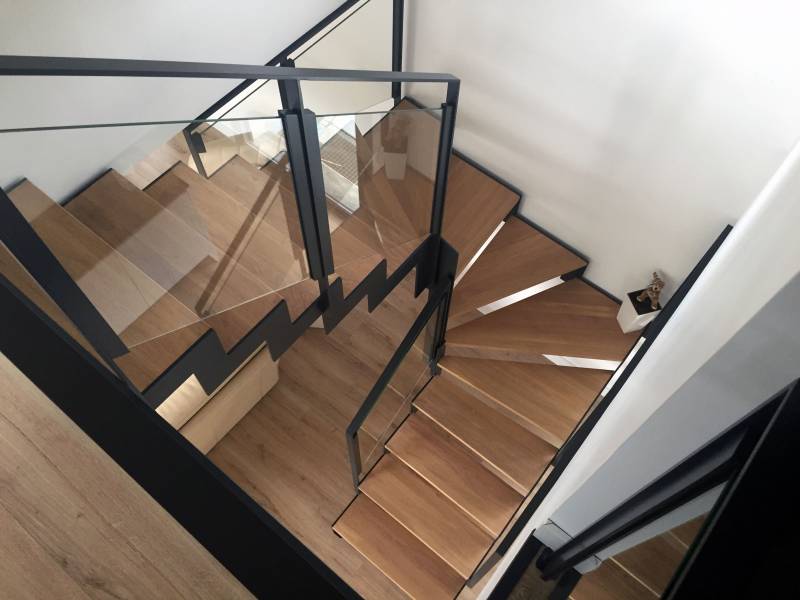 escalier en marche bois et métal sur-mesure à lyon