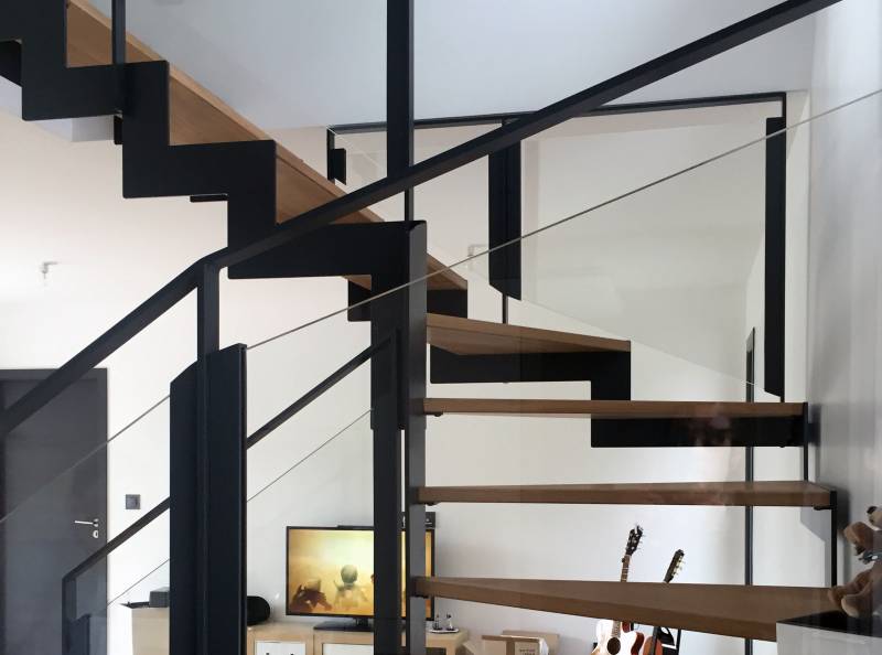 ou acheter un escalier a crémaillère sur-mesure avec des marches en bois près de saint-bonnet-de-mure