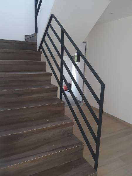 GARDE CORPS escalier acier/verre LYON METAL