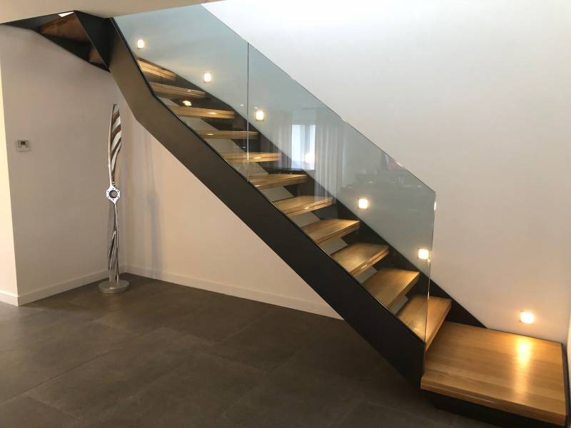 escalier métal verre prés de Lyon