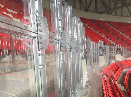 GARDE CORPS SECTEUR VISITEUR OLYMPIQUE LYONNAIS