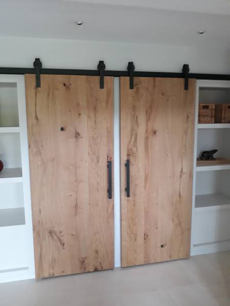 Porte bois suspendue sur rail acier a caluire