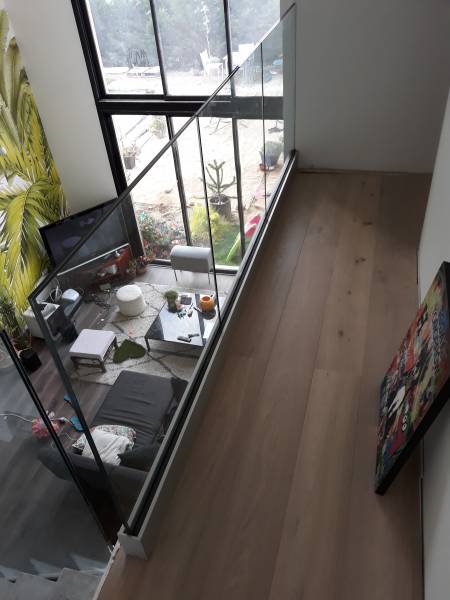 fabrication  garde corps en verre pour escalier a st didier au mont d'or